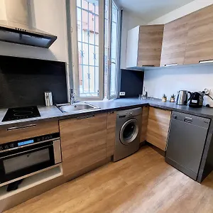 Maison La Petite Bleue - Balcon - Wifi Fibre - Menage Inclus Hébergement de vacances Tarbes